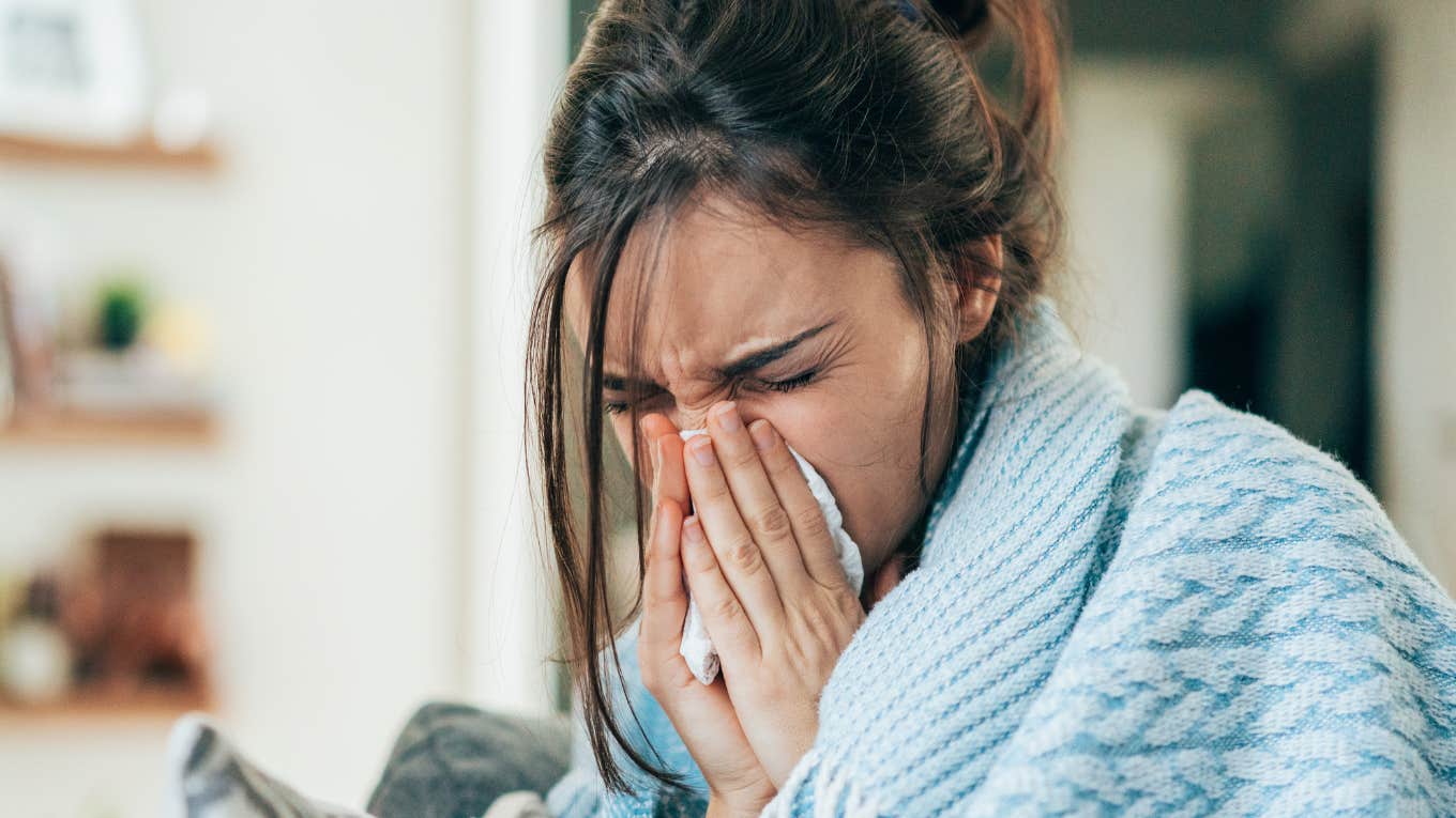 Odd Things That Happen To Your Body Right Before You Have An Emotional Breakdown Woman notices the things that happen to her body right before an emotional breakdown.