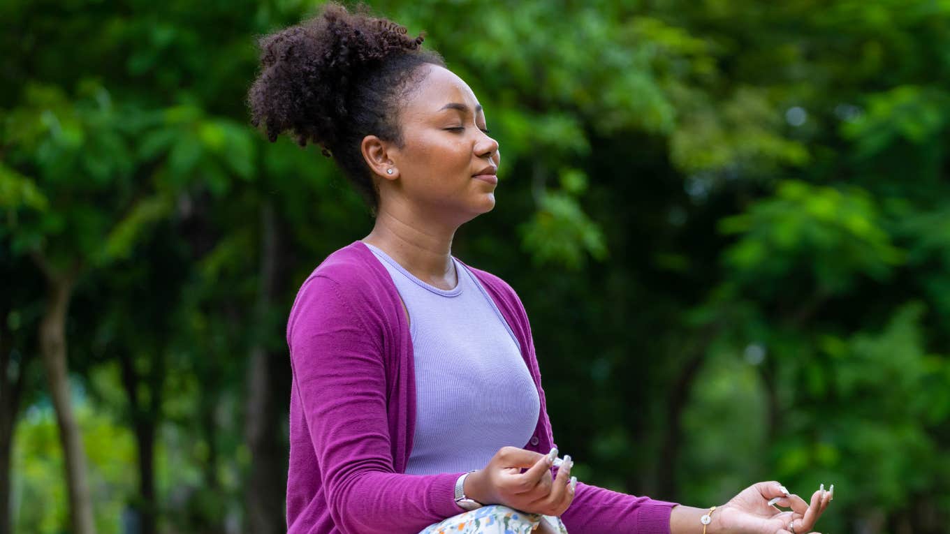 Psychology Says If You Can Master These Mindfulness Skills, You'll Become A True Zen Master Woman masters mindfulness skills to become a zen master.