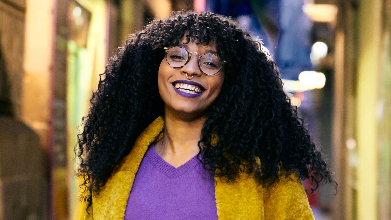 Women With Incredible Social Skills Use These Phrases Often Woman uses phrases and has incredible social skills.