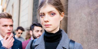subtle things manipulative people do to make one person in their group feel bad